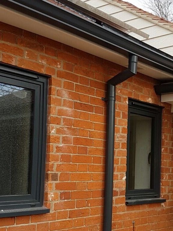 Black Aluminum Gutter and Downpipe Installation in Victoria, BC
